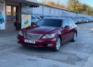 Lexus LS460