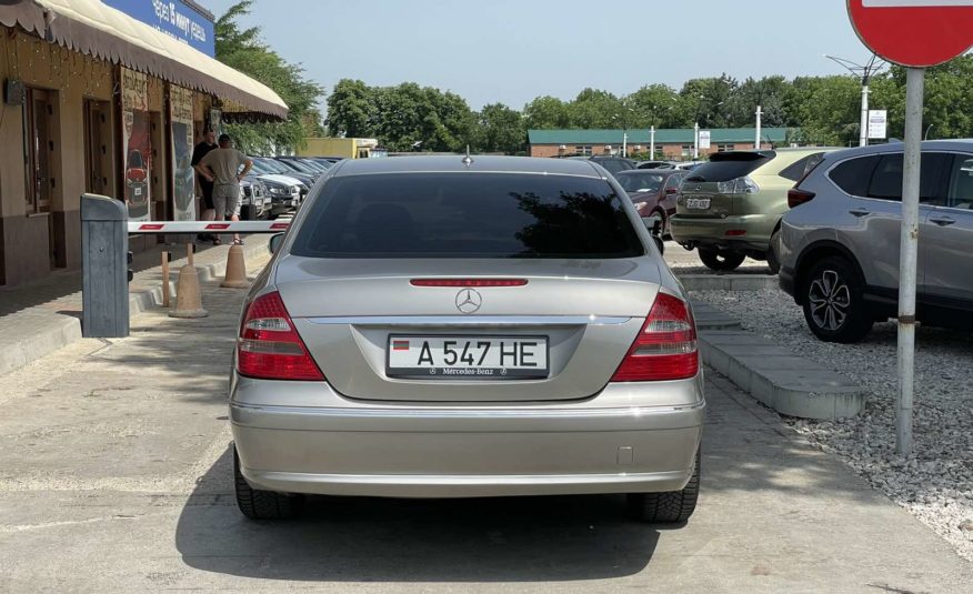 Mercedes Benz W211 E-class