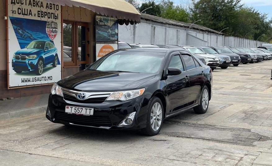 Toyota Camry 50 Hybrid