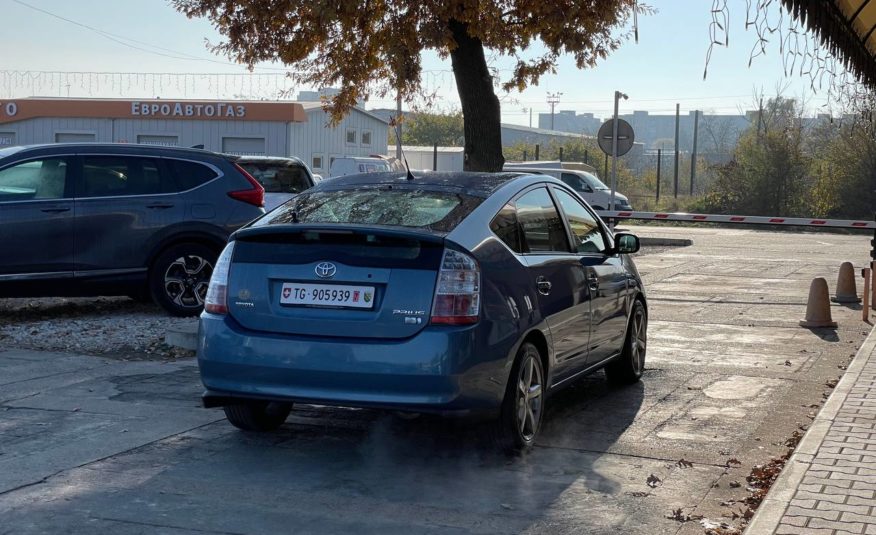 Toyota Prius 20 Hybrid