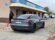 Tesla Model 3 Long Range