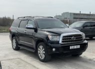 Toyota Sequoia