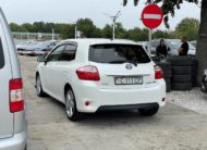Toyota Auris Hybrid