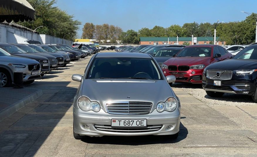 Mercedes Benz C220 CDI