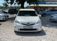 Toyota Prius V Hybrid