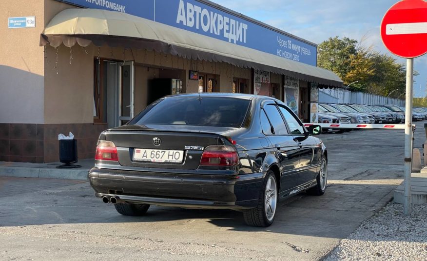 BMW E39 535i