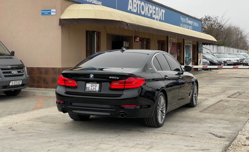 BMW G30 530e xDrive