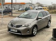 Toyota Auris Hybrid