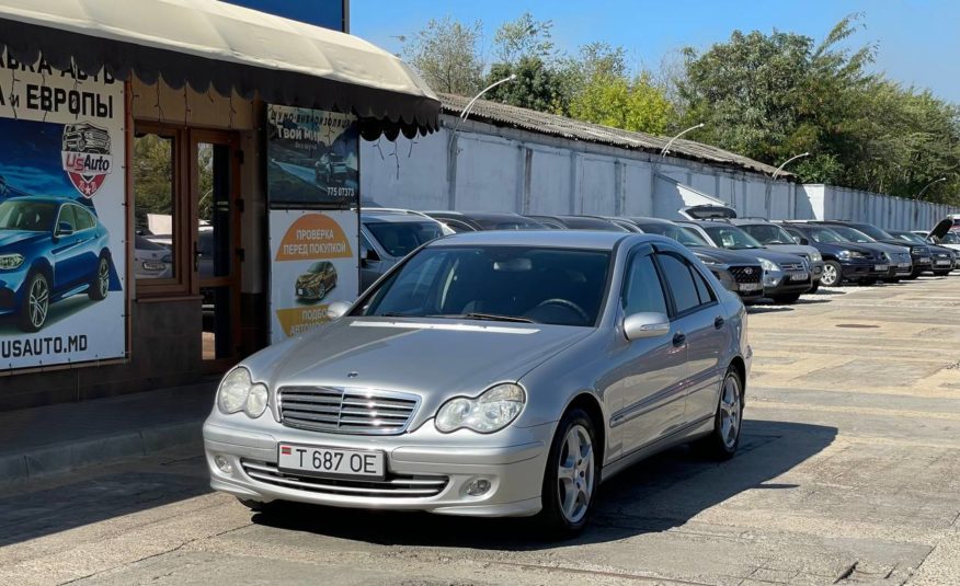 Mercedes Benz C220 CDI