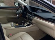 Lexus ES300h