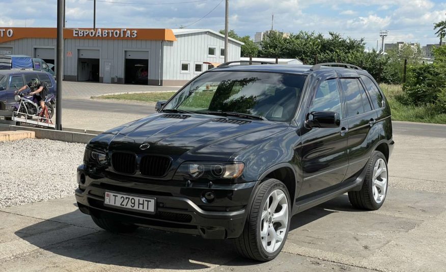 BMW X5 E53