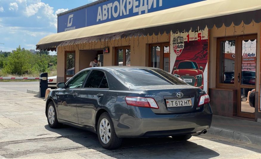 Toyota Camry 40 Hybrid