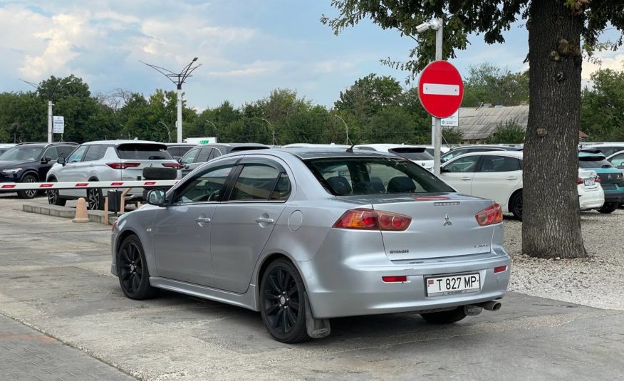 Mitsubishi Lancer