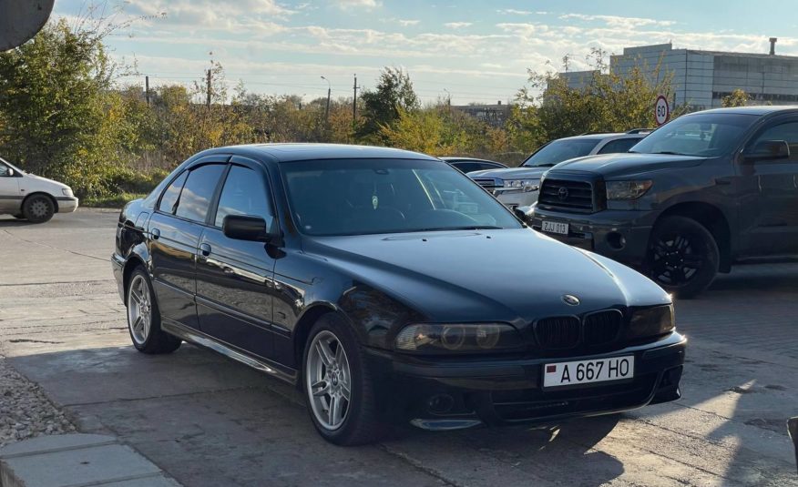 BMW E39 535i