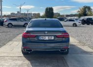 BMW G11 740i