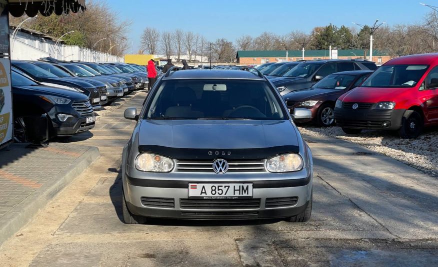 Volkswagen Golf 4