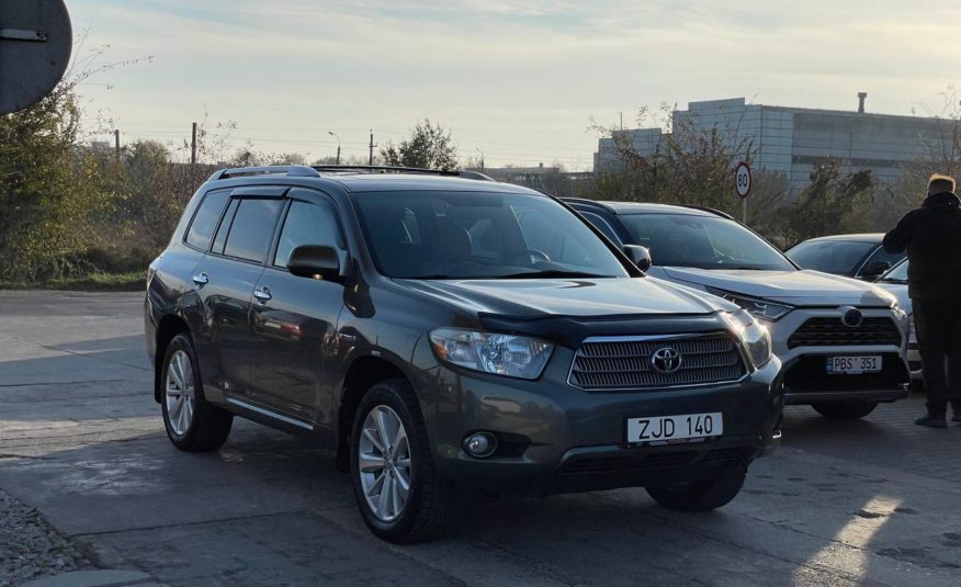 Toyota Highlander Hybrid