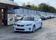 Lexus CT200h