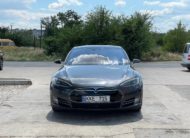 Tesla Model S 90D