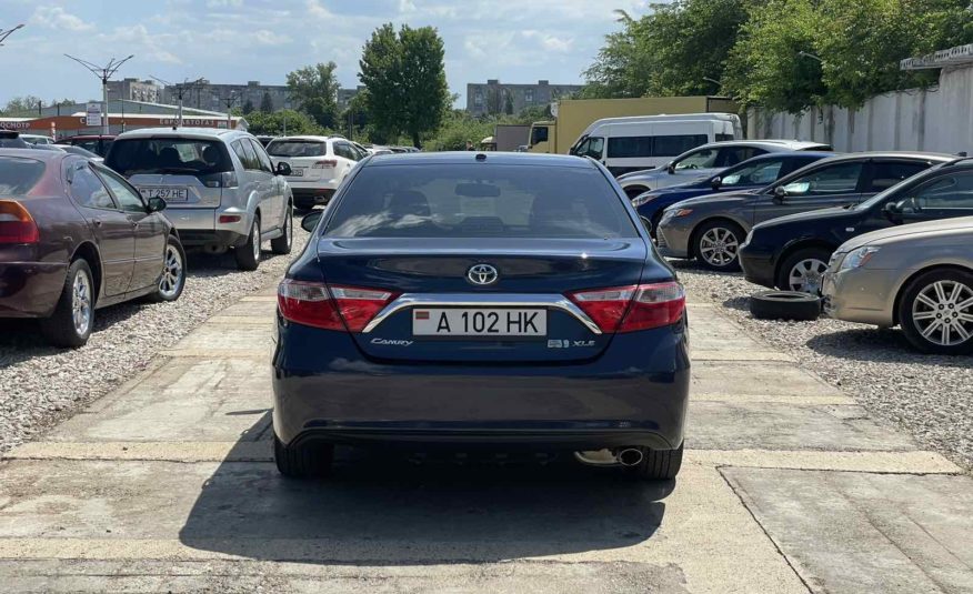 Toyota Camry Hybrid