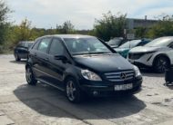 Mercedes Benz B200