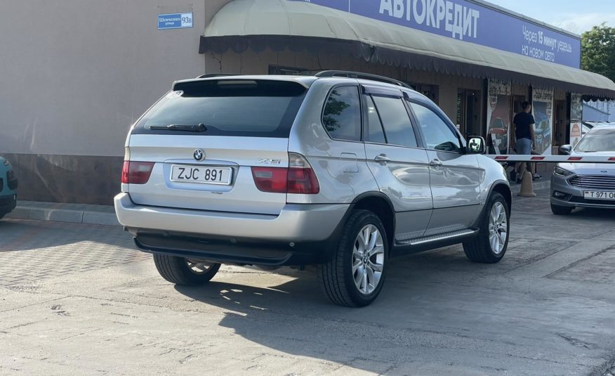 BMW X5 E53