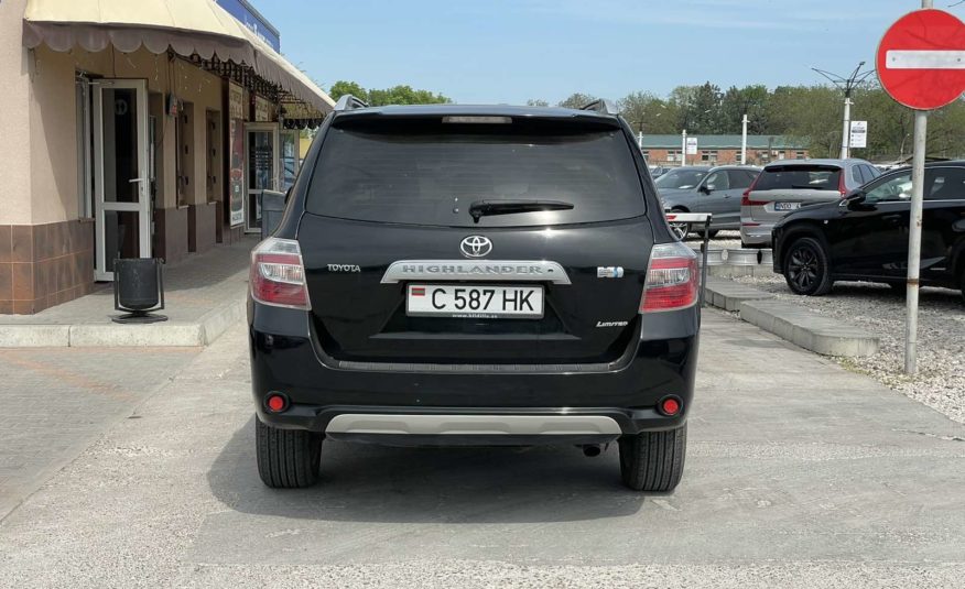 Toyota Highlander Hybrid