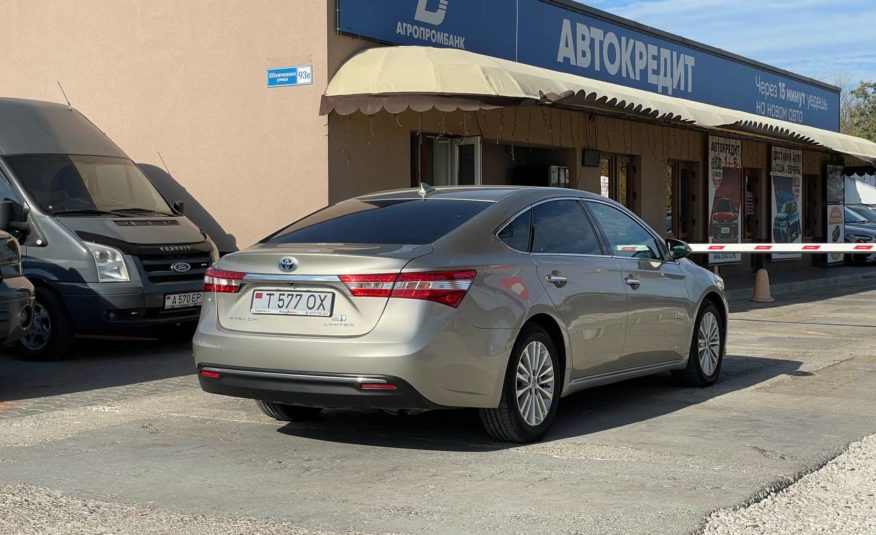 Toyota Avalon Hybrid