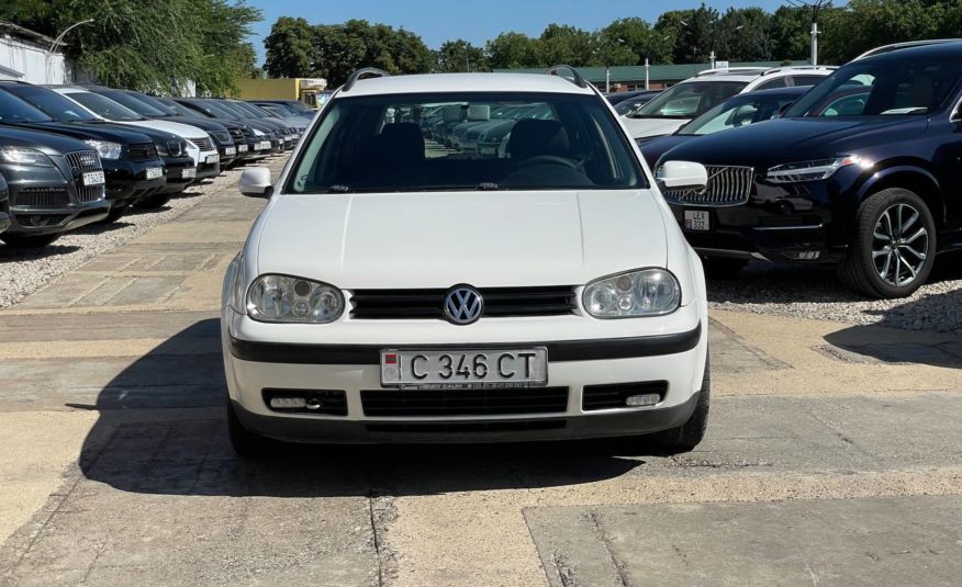 Volkswagen Golf 4