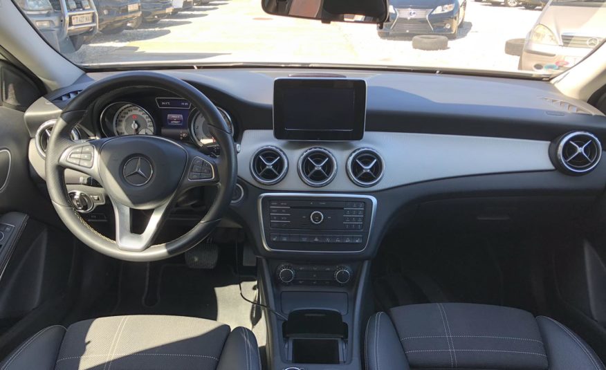 Mercedes GLA220d