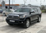 Toyota Sequoia