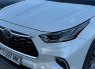 Toyota Highlander Hybrid