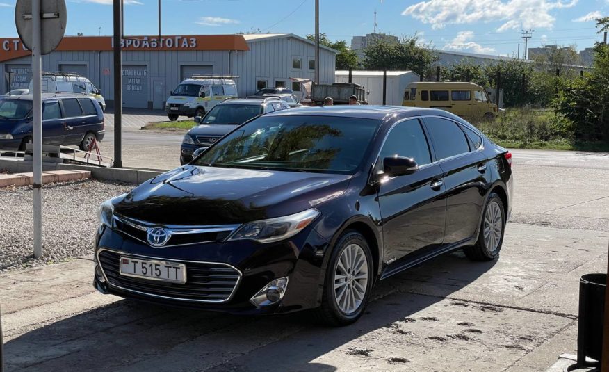 Toyota Avalon Hybrid