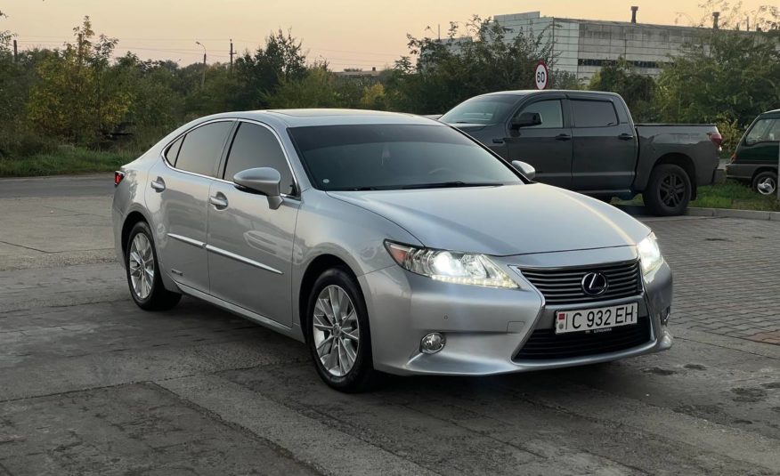 Lexus ES300h