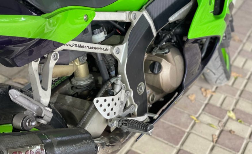 Kawasaki ZX6R Ninja