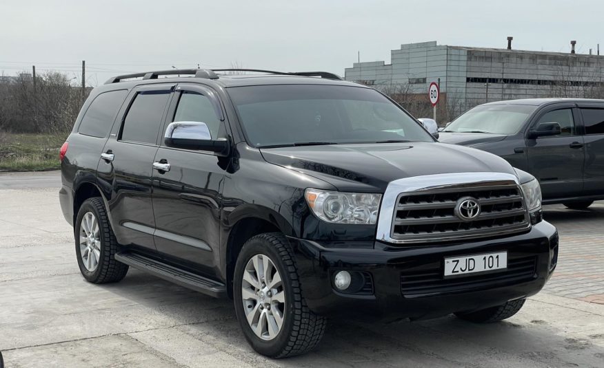 Toyota Sequoia