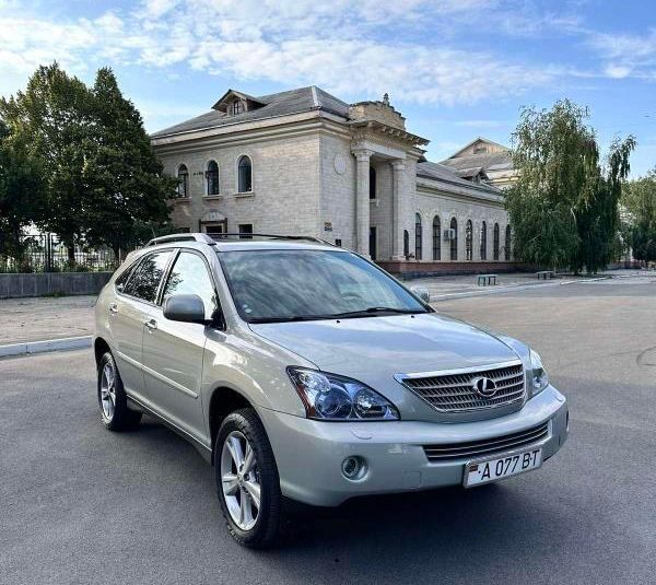 Lexus RX400h