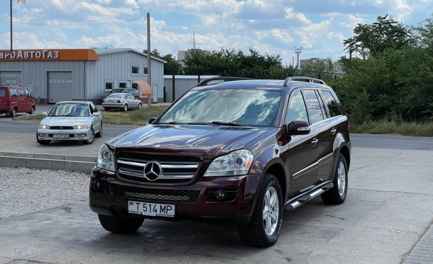 Mercedes Benz GL450