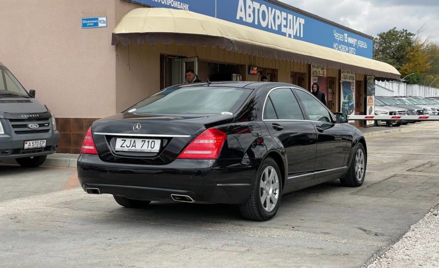 Mercedes Benz S350 W221