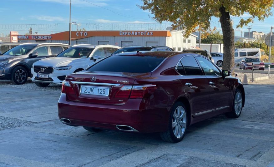 Lexus LS460