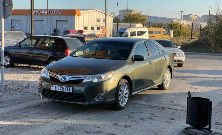 Toyota Camry 50 Hybrid