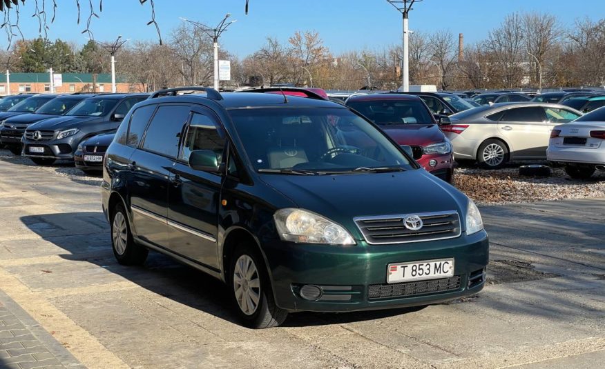 Toyota Avensis Verso