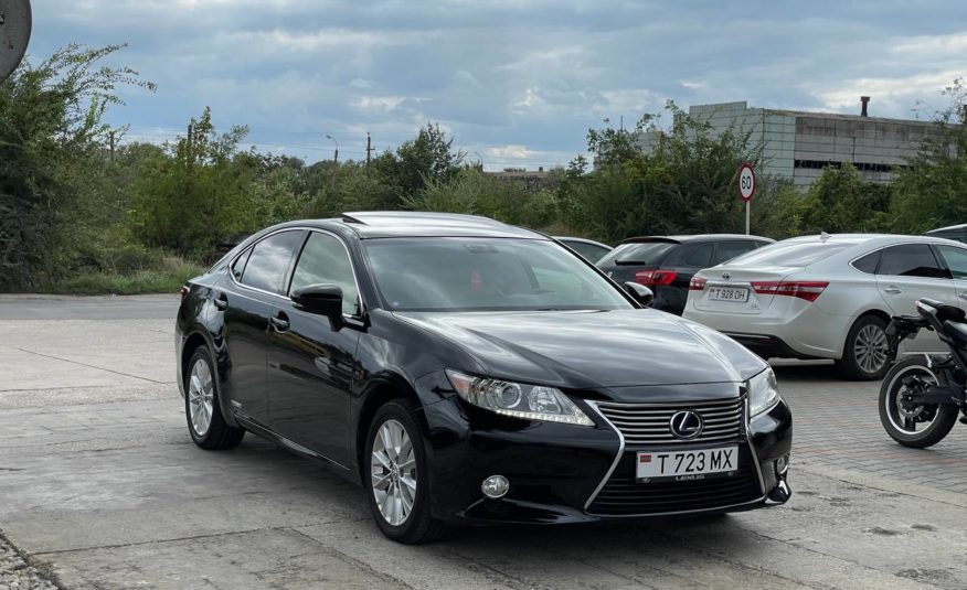 Lexus ES300h