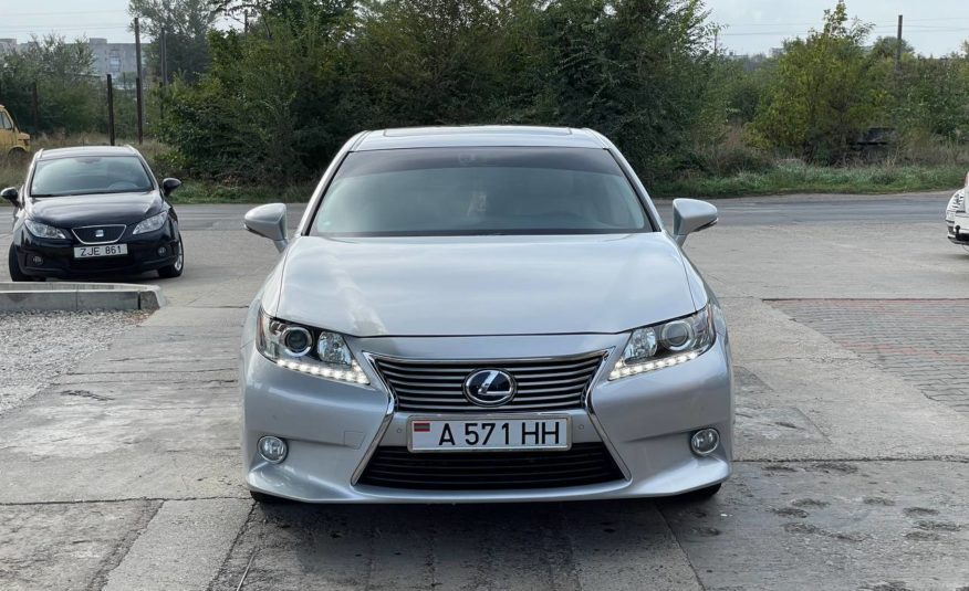 Lexus ES300h