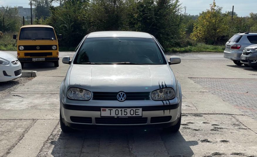 Volkswagen Golf 4