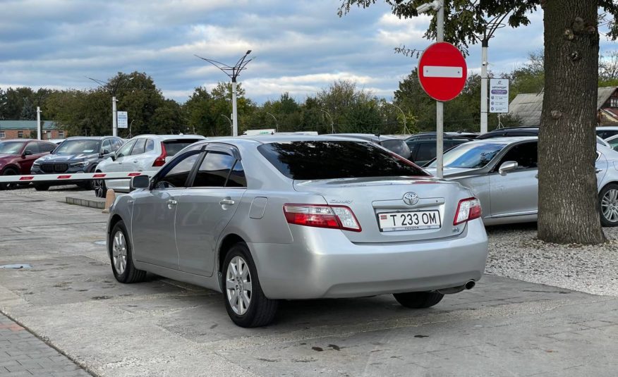 Toyota Camry 40 Hybrid