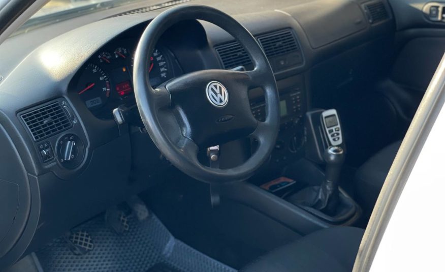 Volkswagen Golf 4