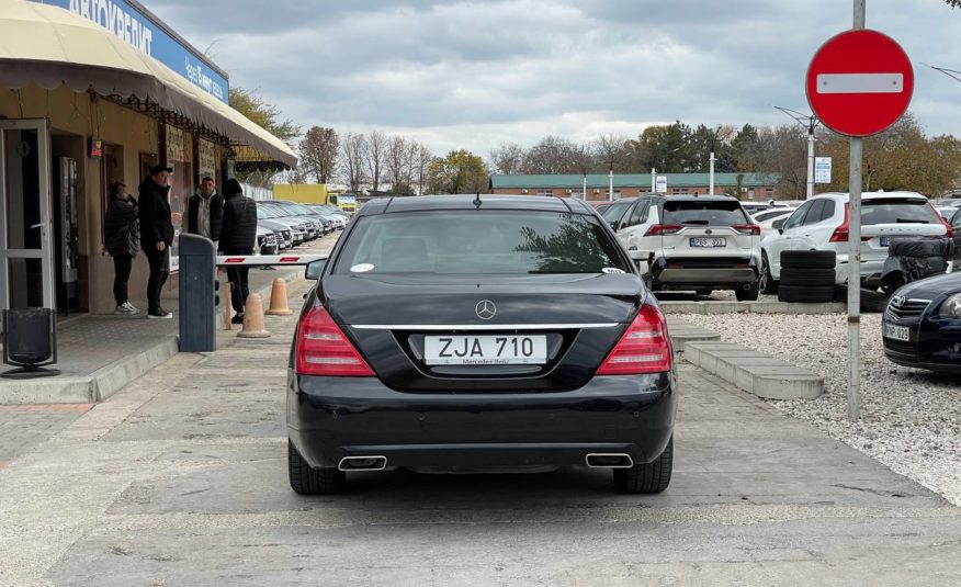 Mercedes Benz S350 W221