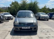 Nissan Almera Tino