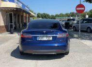 Tesla Model S 85D